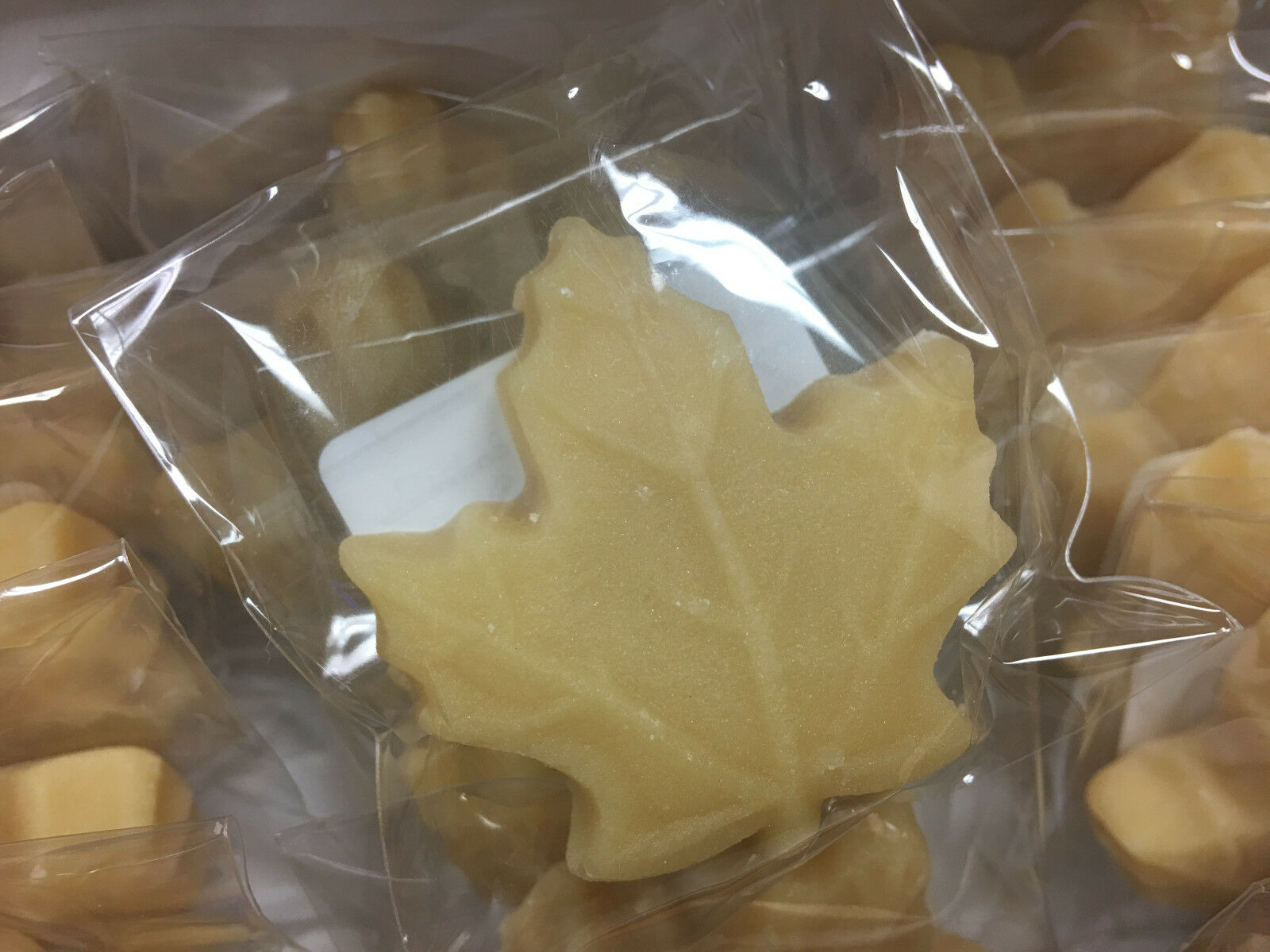 100% Pure Maple Sugar Candy - Large Leaves 18ct - All Natural Maple Syrup